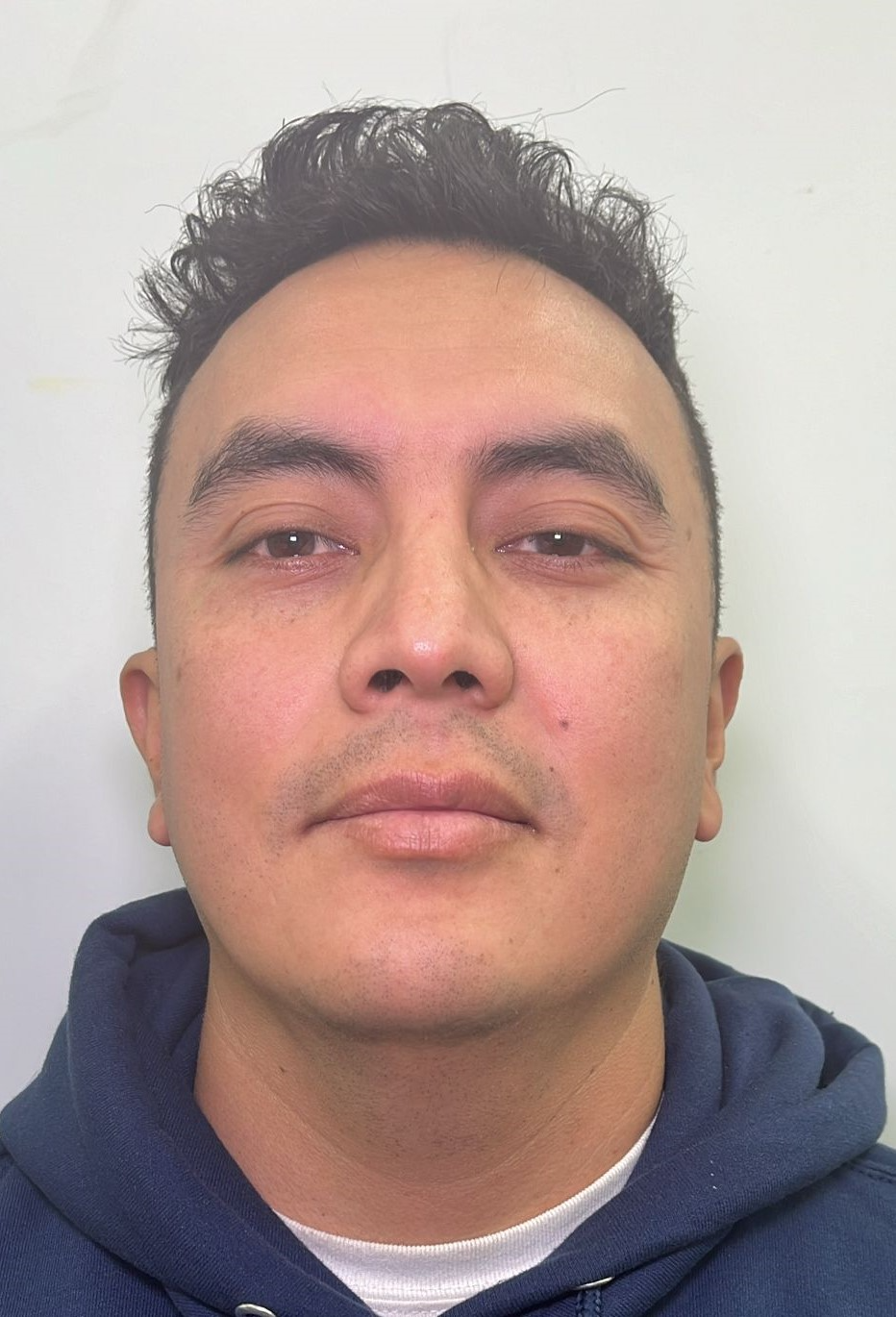 DARWIN ESCOBAR